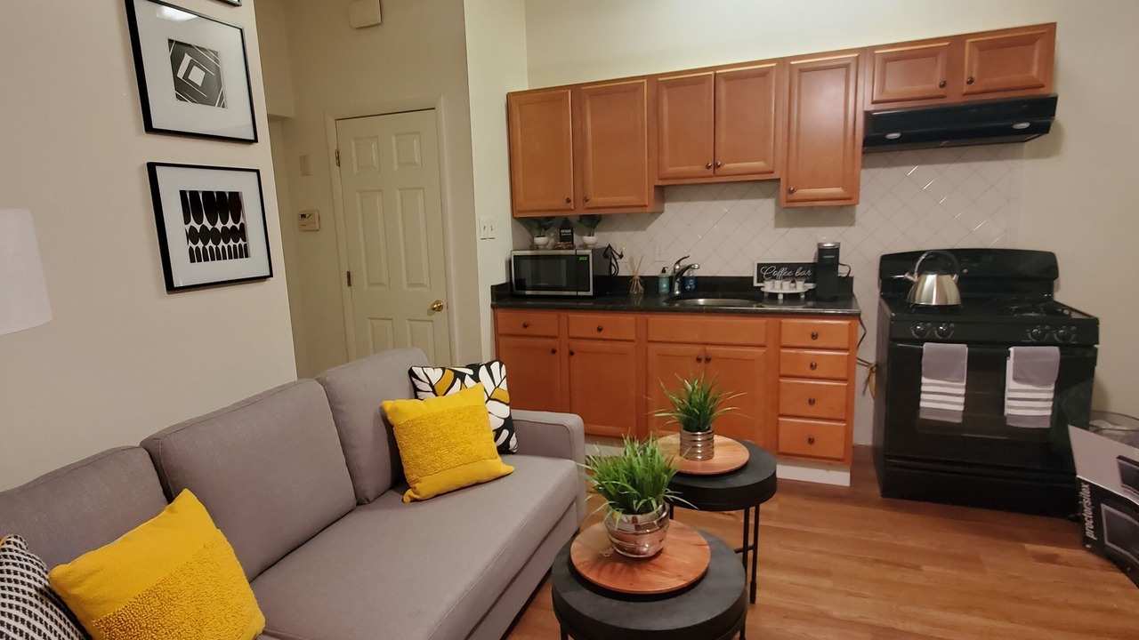 Photo of Livingroom in Fairmount