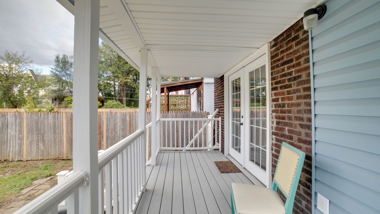 Photo of Patio Balcony in Wilkinsburg
