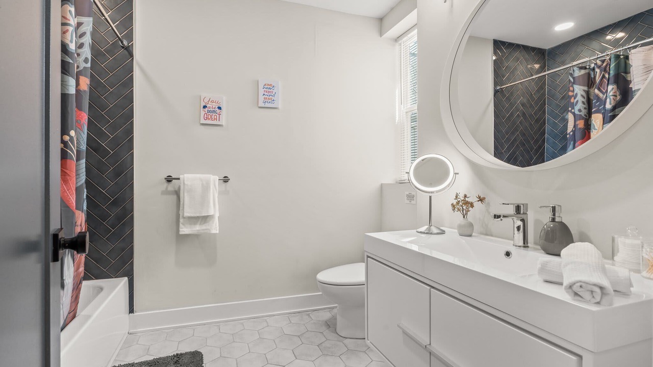 Photo of Bathroom in Girard Estates