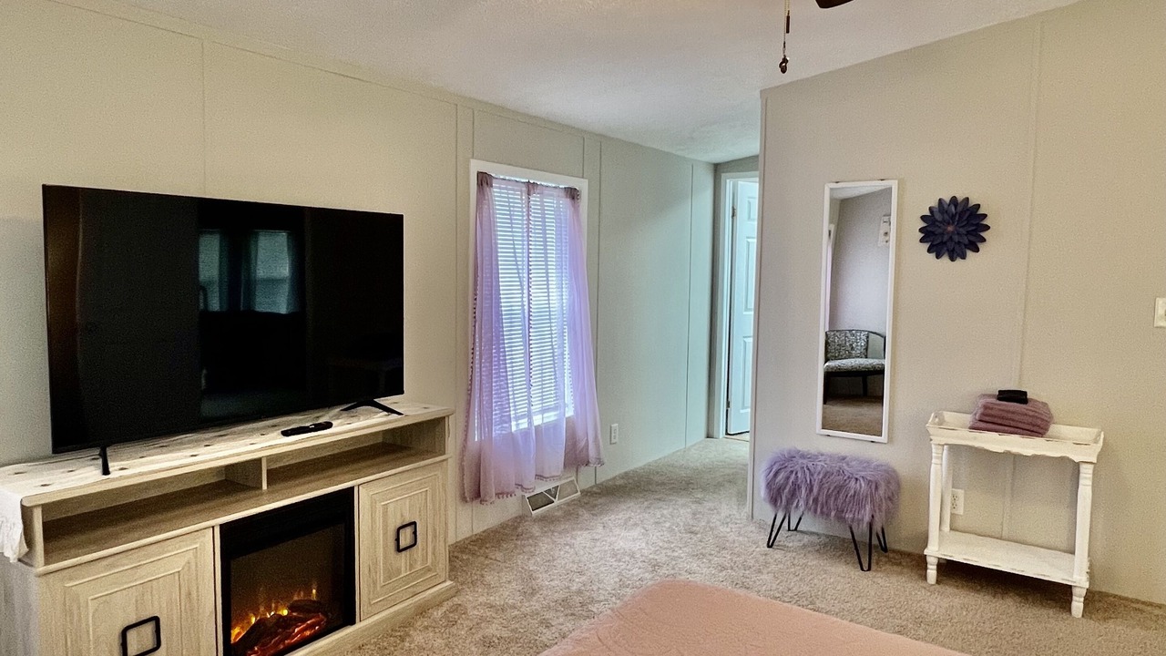 Photo of Bedroom in Shenandoah Junction