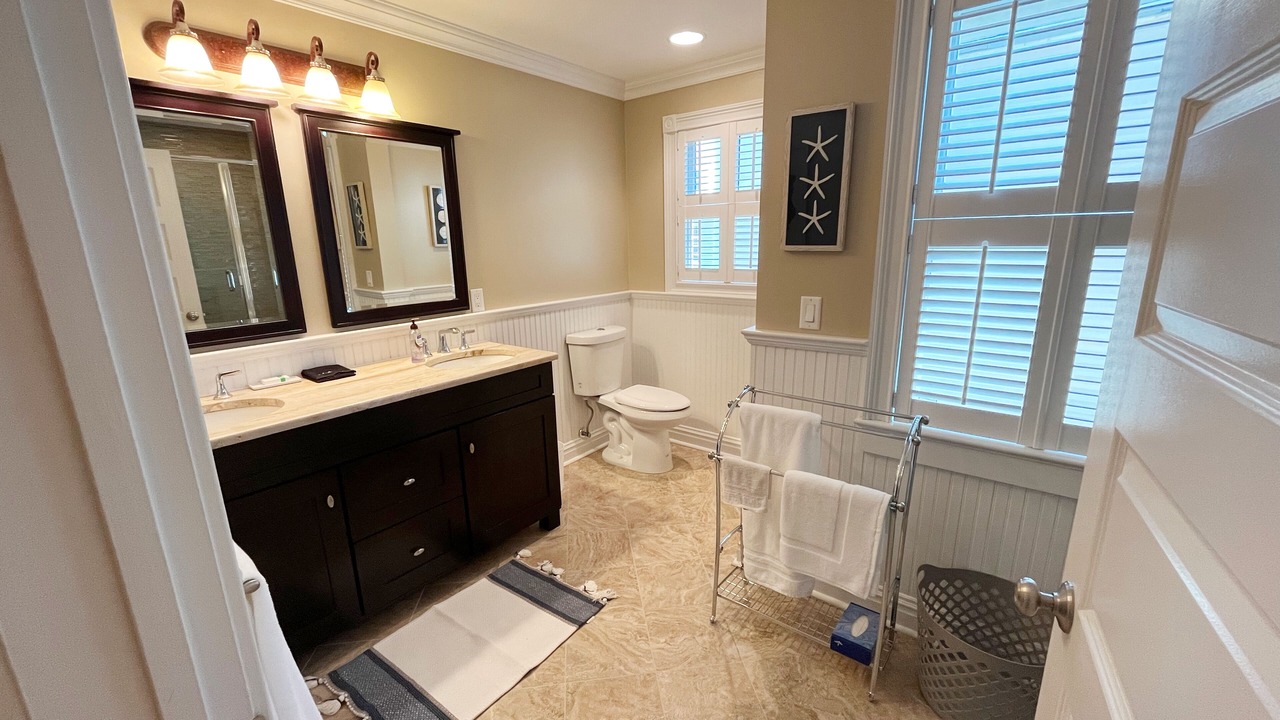 Photo of Bathroom in Ocean Grove
