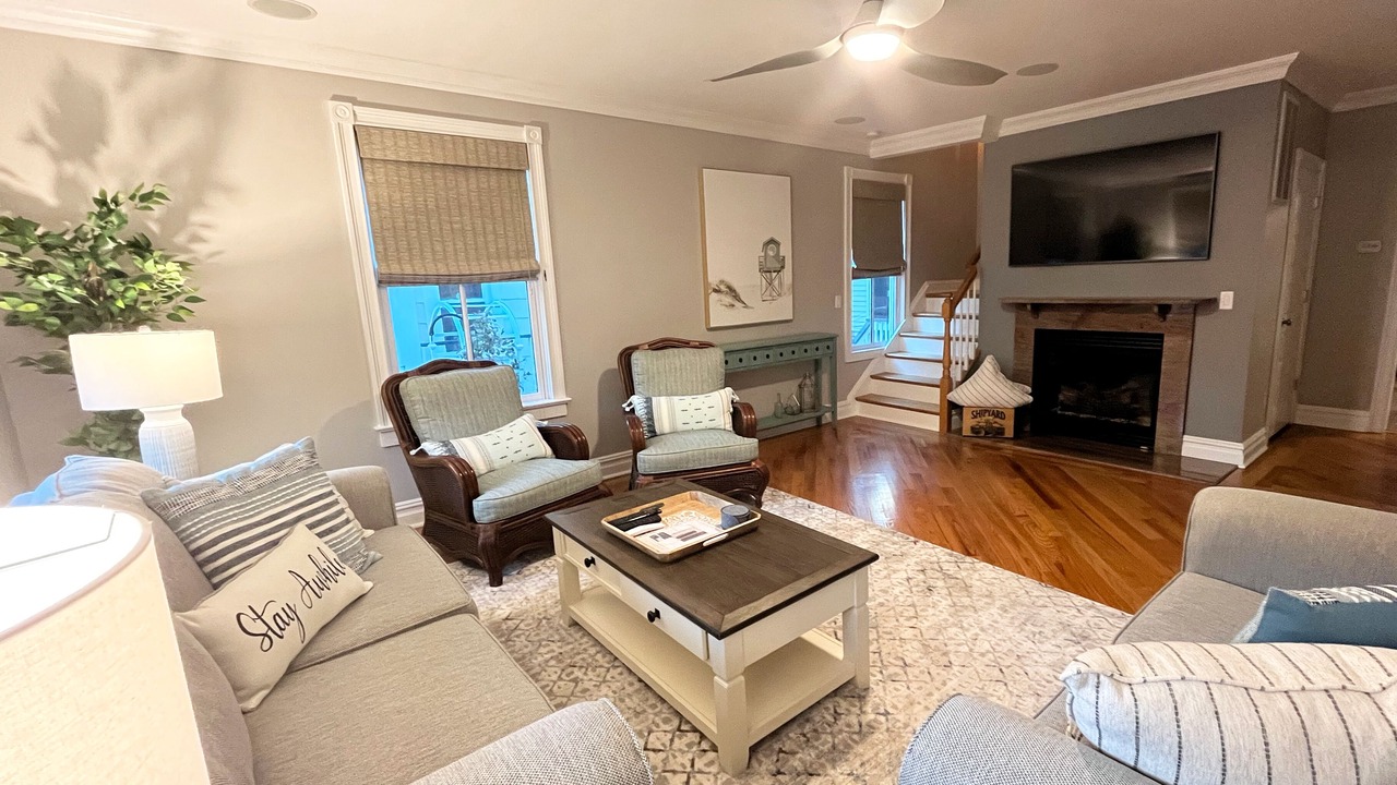 Photo of Livingroom in Ocean Grove