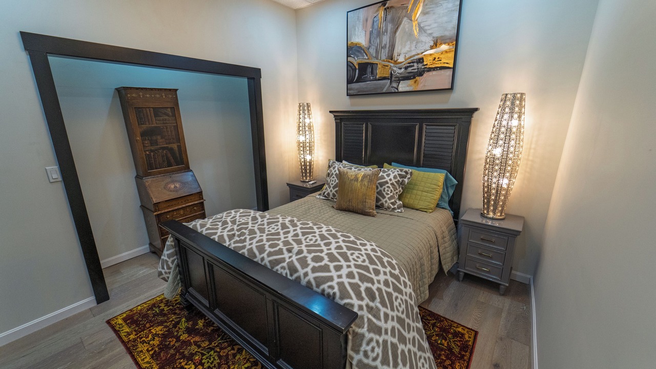 Photo of Bedroom in Grove City
