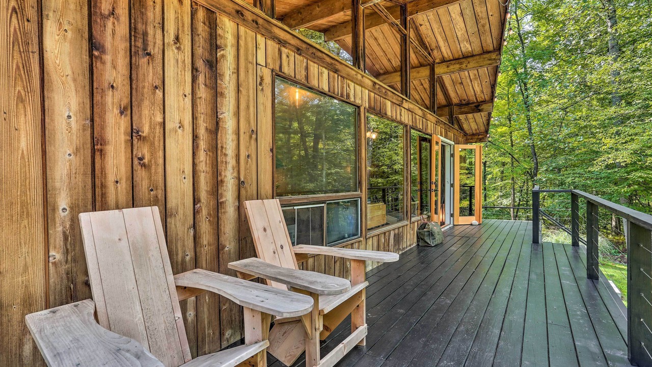 Photo of Patio Balcony in High Falls