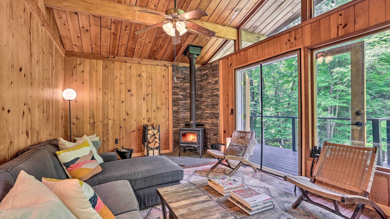 Photo of Bedroom in High Falls