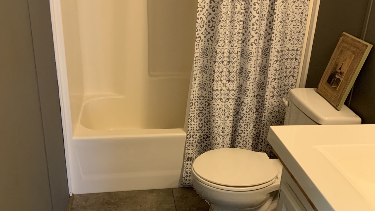 Photo of Bathroom in Nelsonville
