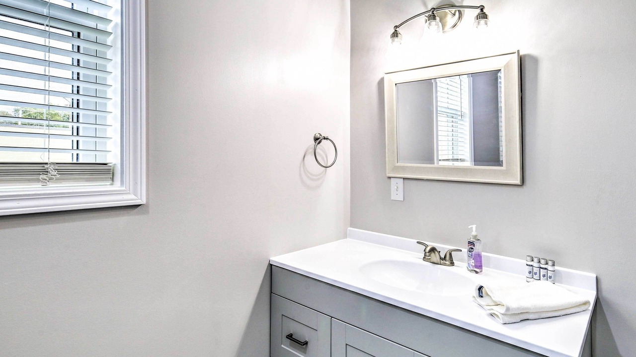 Photo of Bathroom in Wytheville