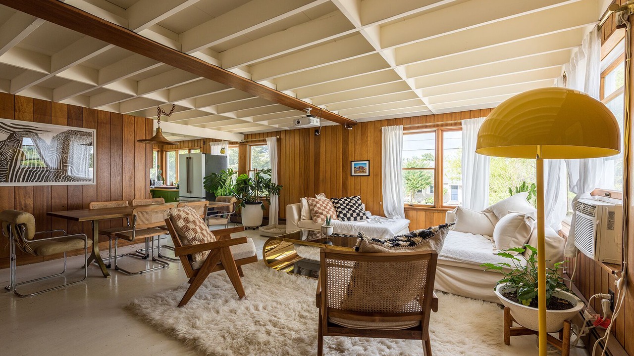 Photo of Livingroom in Point Pleasant - Toms River