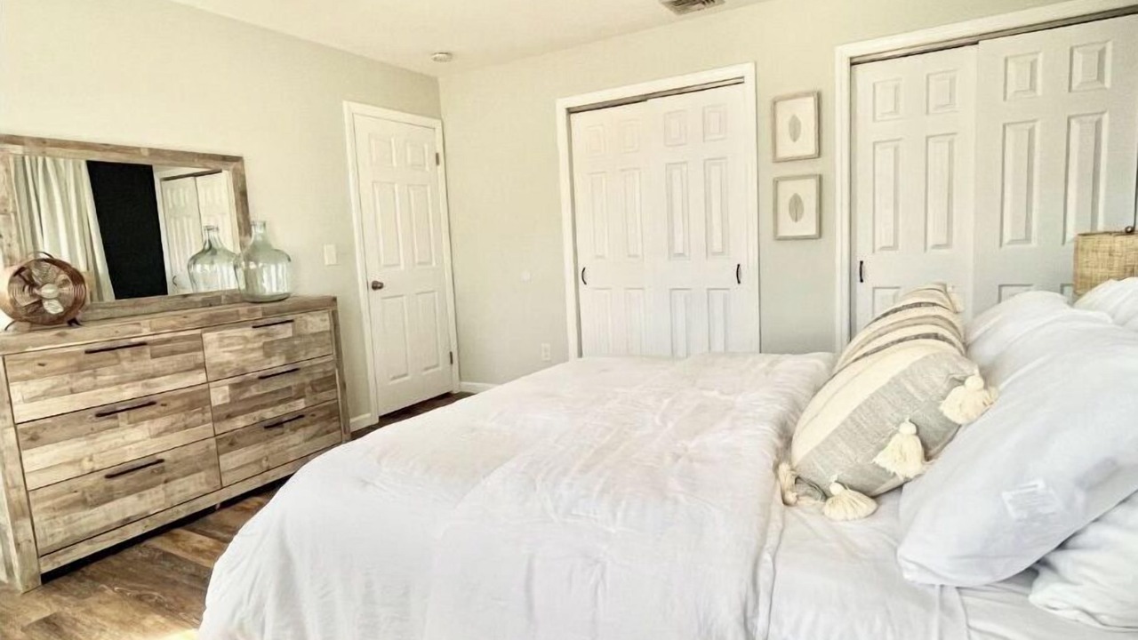 Photo of Bedroom in Point Pleasant - Toms River