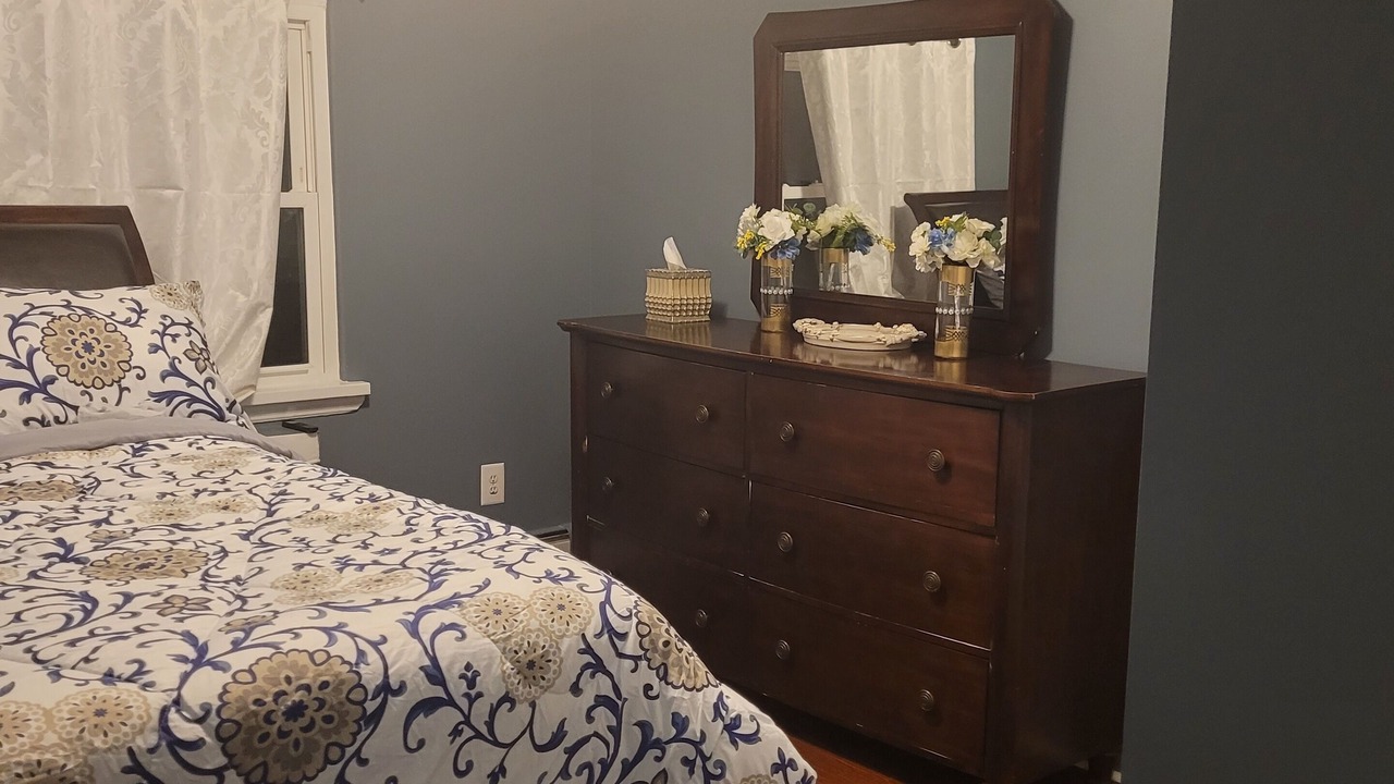 Photo of Bedroom in East New York