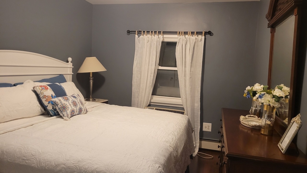 Photo of Bedroom in East New York