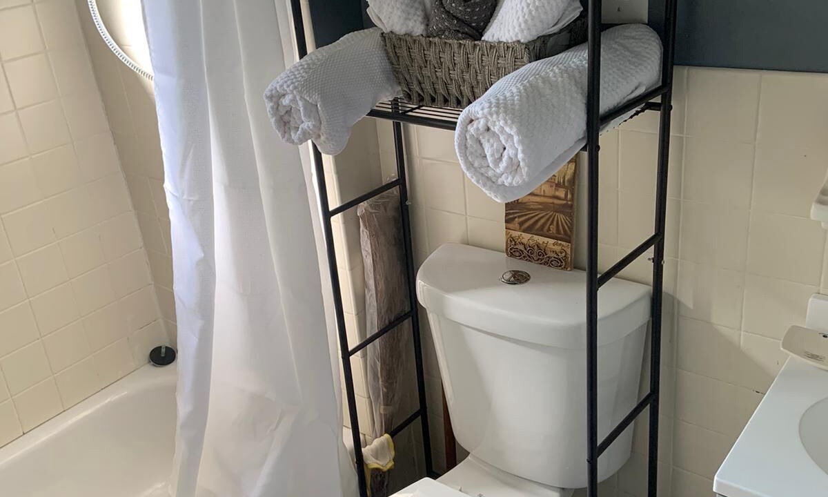 Photo of Bathroom in East New York