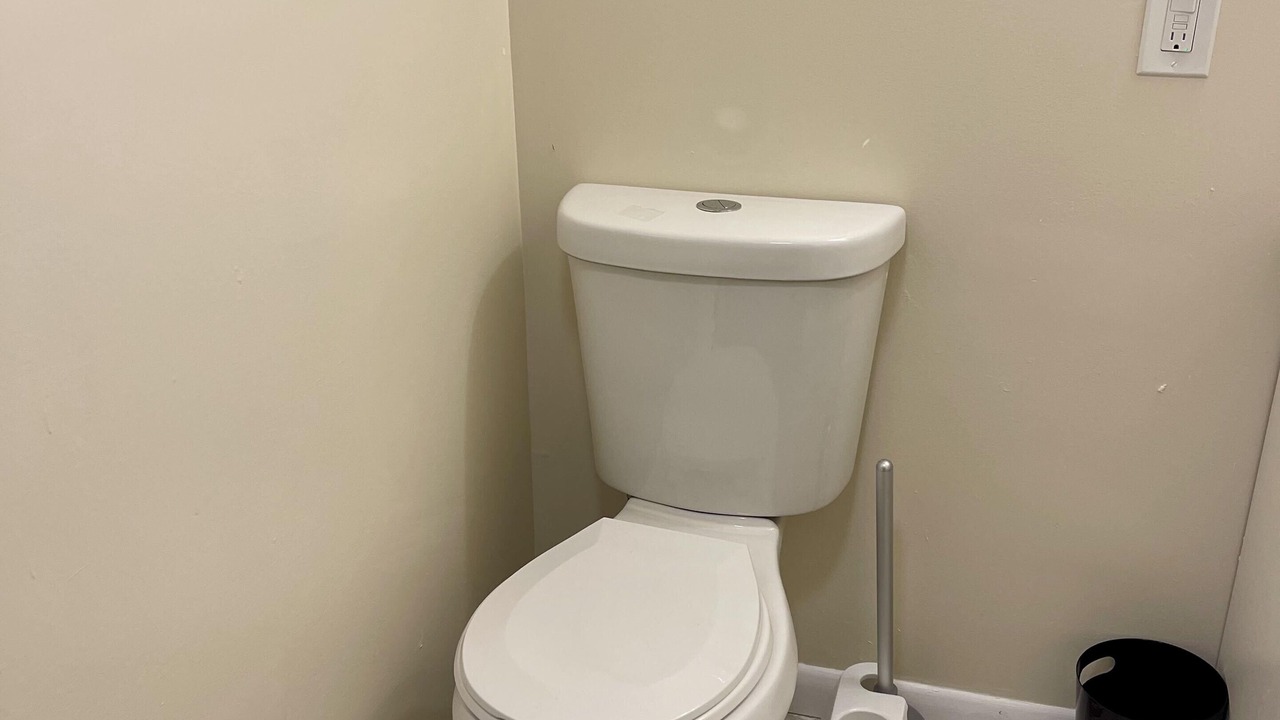 Photo of Bathroom in Weequahic