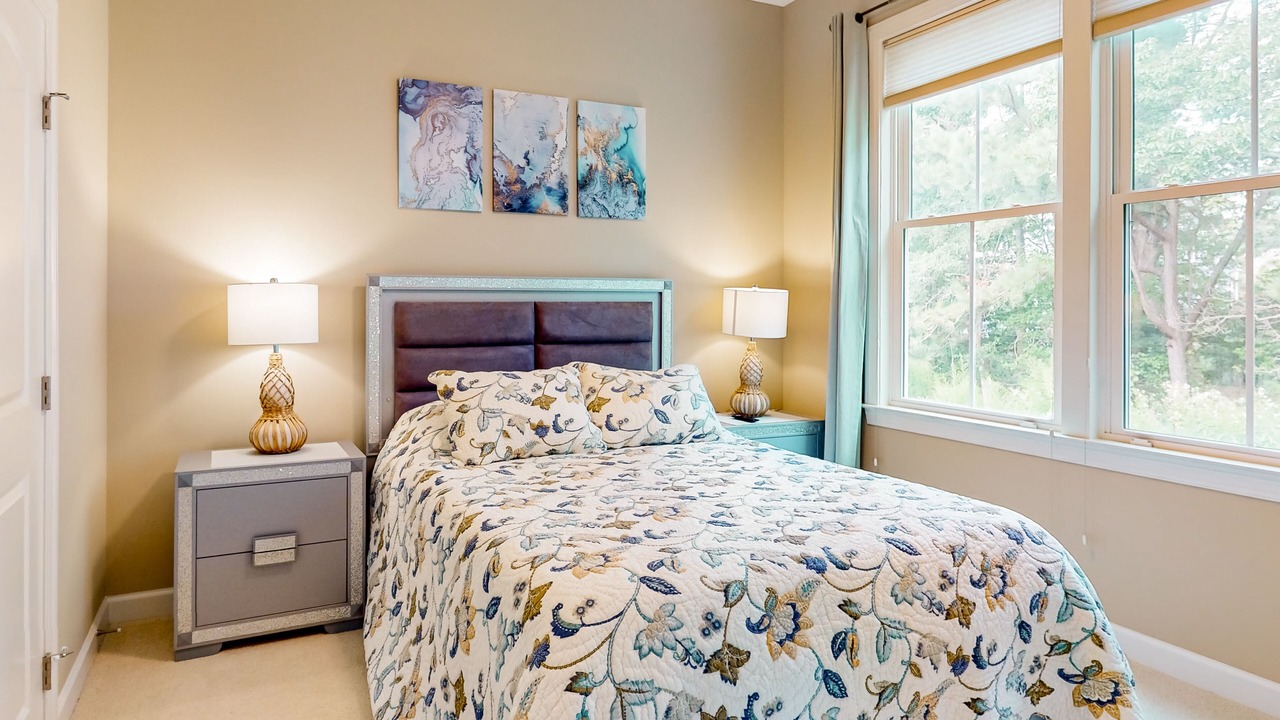 Photo of Bedroom in The Commons