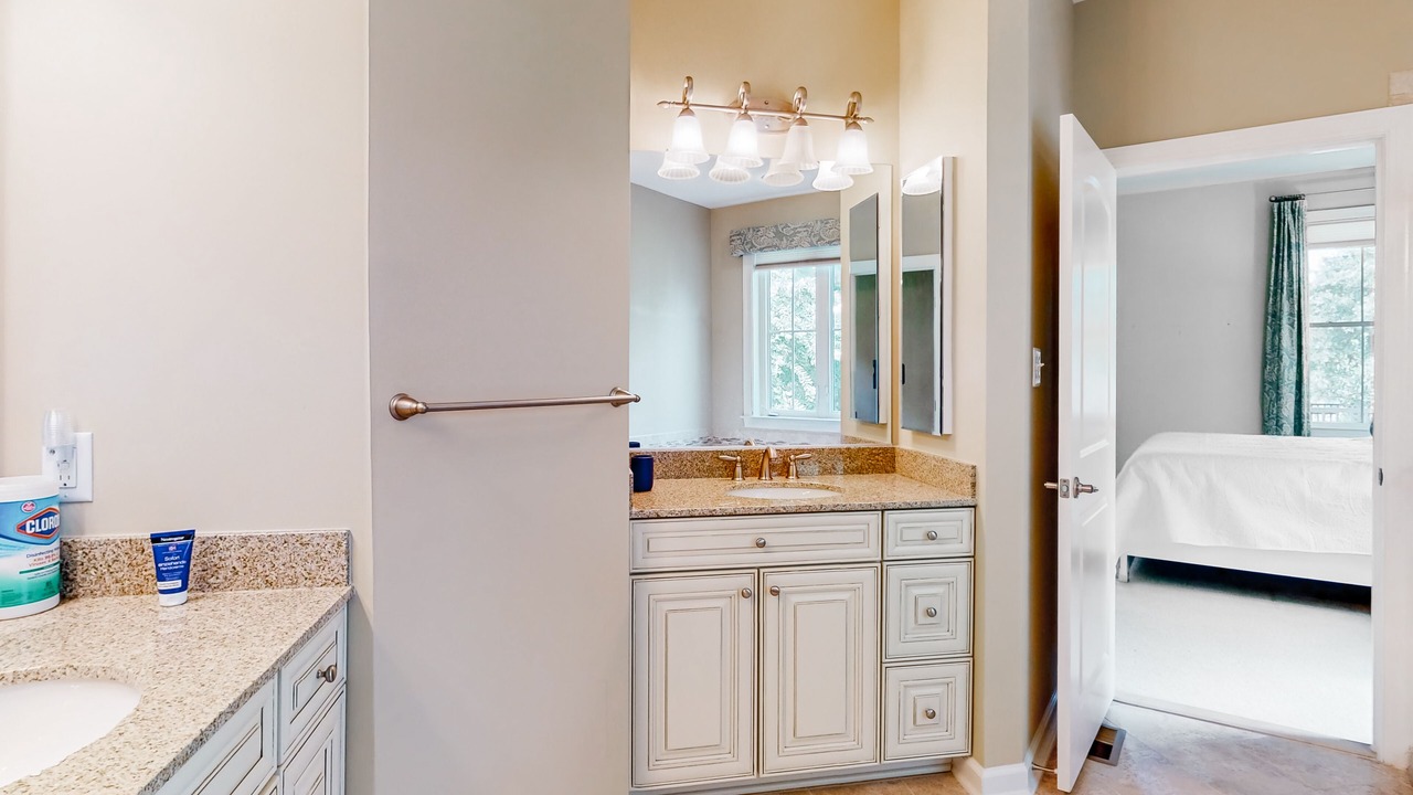 Photo of Bathroom in The Commons