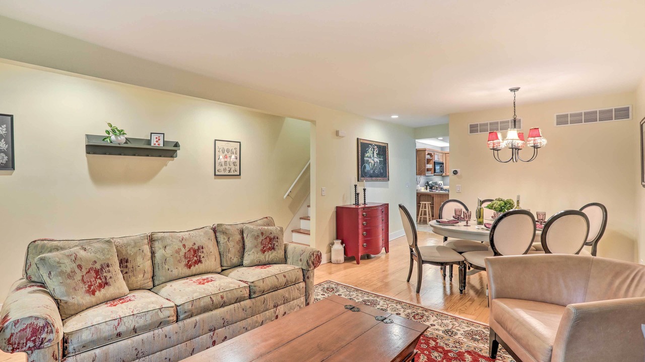 Photo of Livingroom in Lambertville
