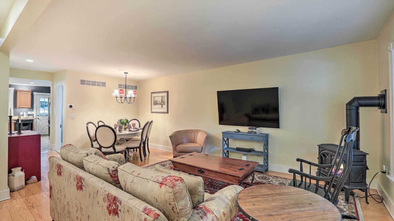 Photo of Bedroom in Lambertville