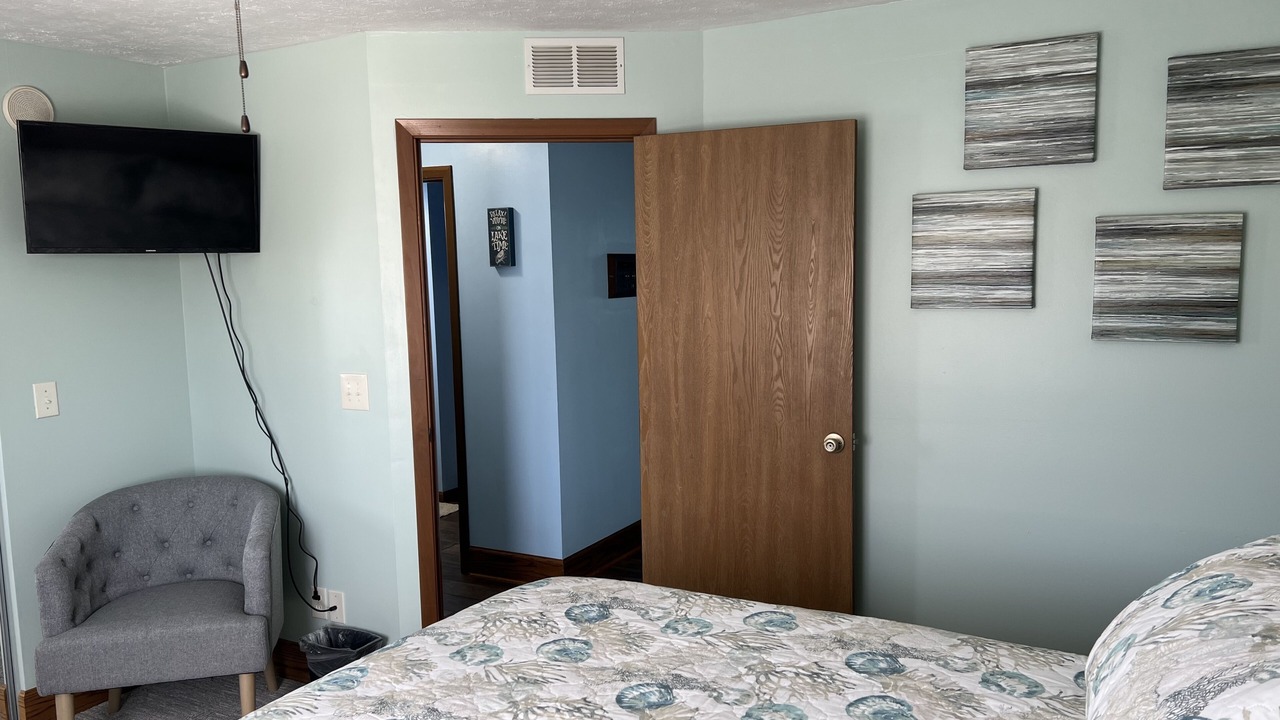Photo of Bedroom in Port Clinton