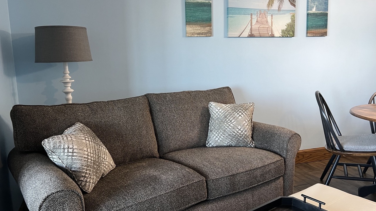 Photo of Livingroom in Port Clinton