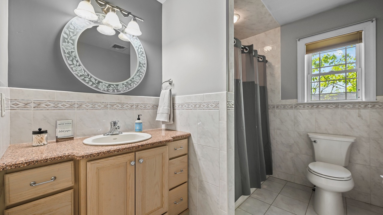 Photo of Bathroom in Hewitt