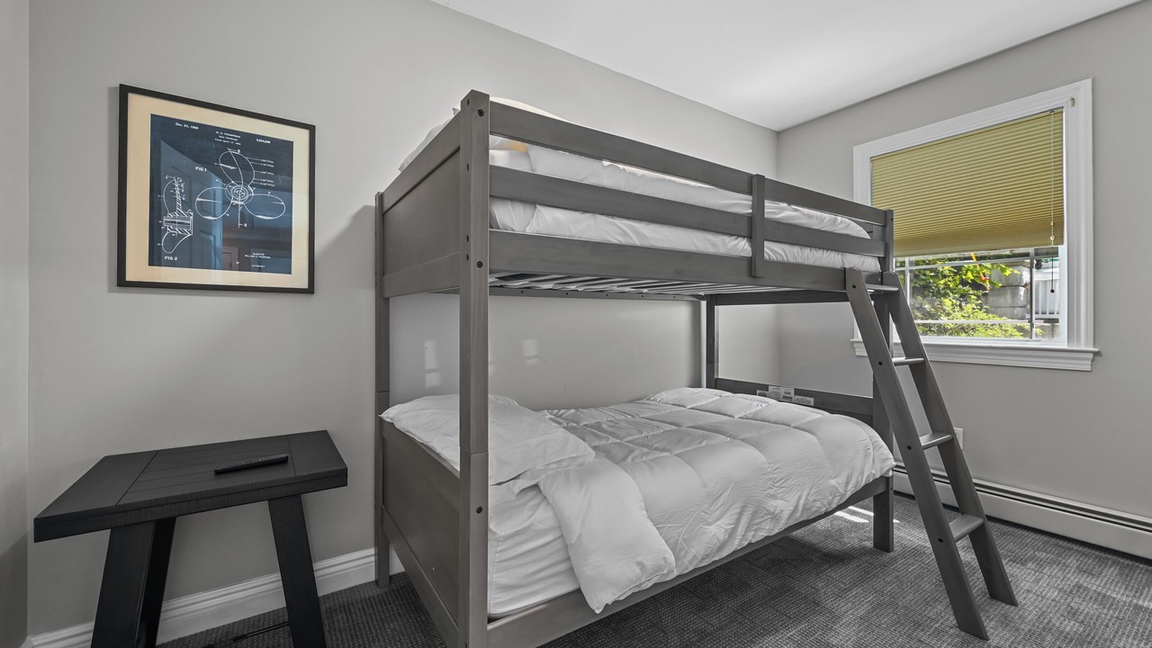 Photo of Bedroom in Hewitt
