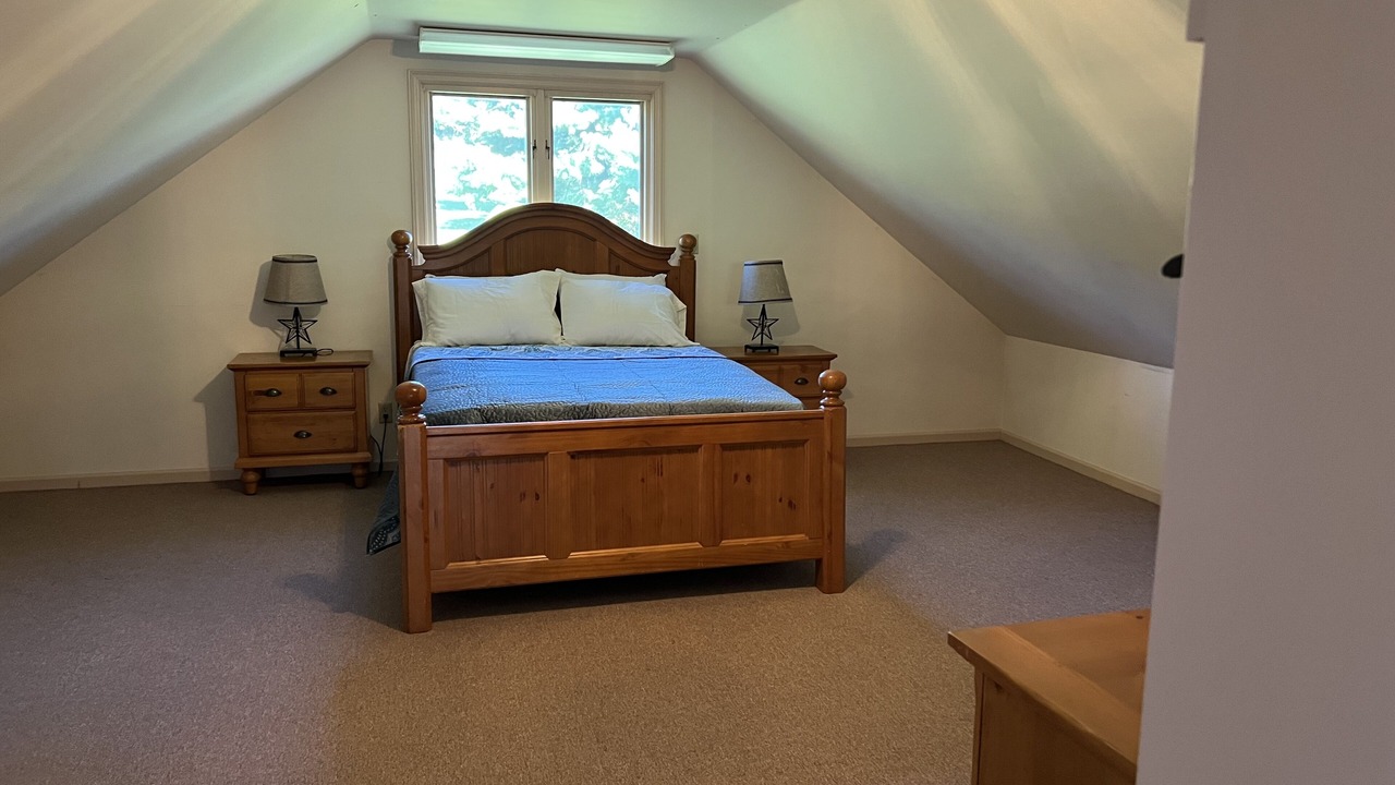Photo of Bedroom in Sassamansville
