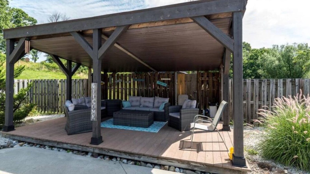 Photo of Patio Balcony in Sassamansville