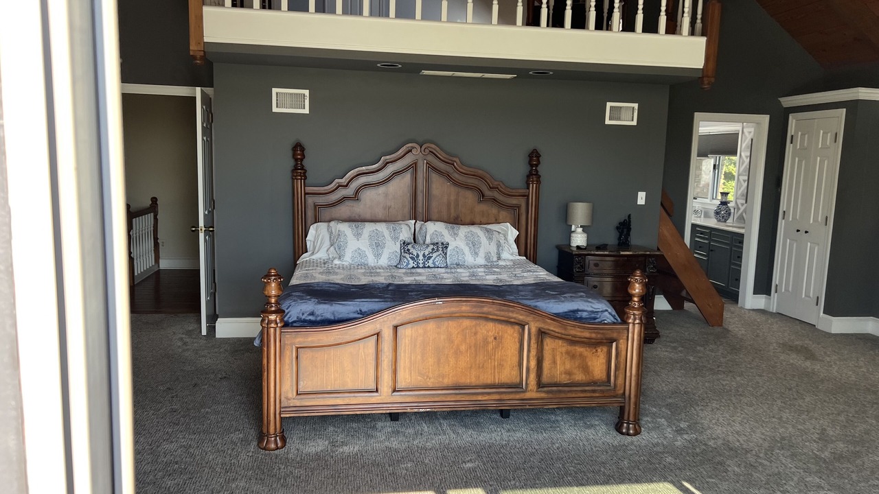 Photo of Bedroom in Sassamansville