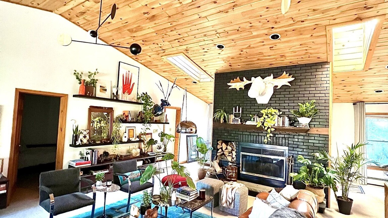 Photo of Livingroom in Roscoe