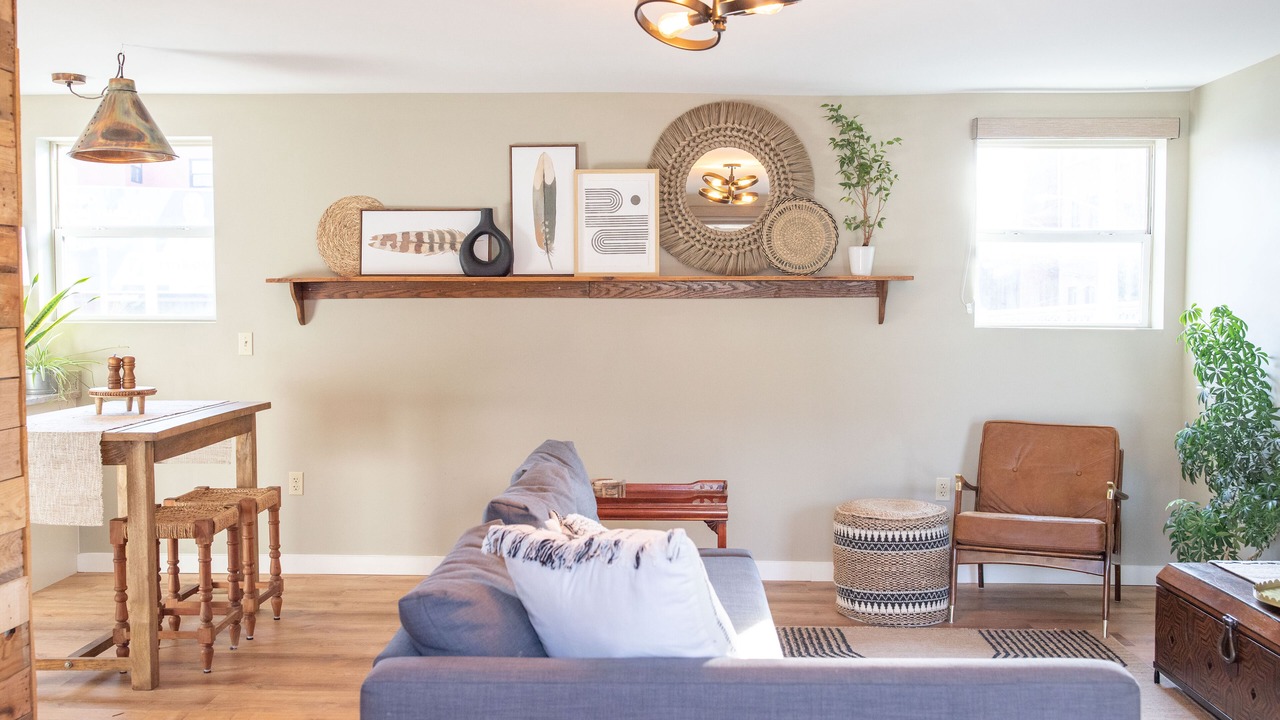 Photo of Livingroom in Pittsburgh
