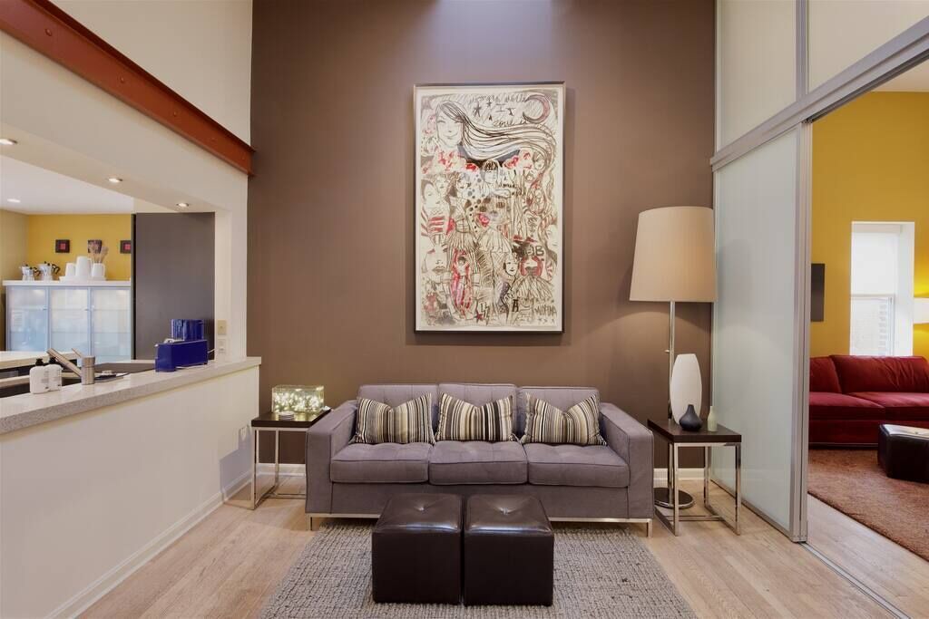 Photo of Livingroom in Mount Vernon Square