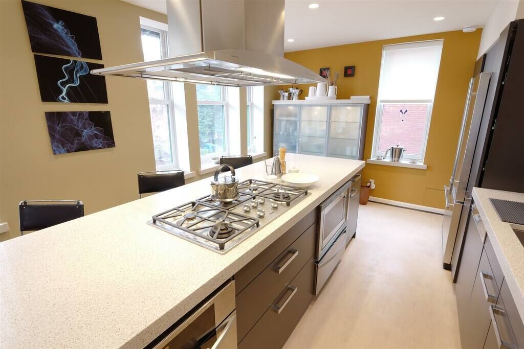 Photo of Kitchen in Mount Vernon Square