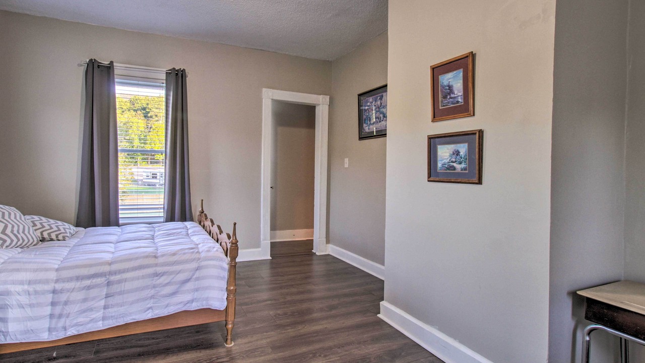 Photo of Bedroom in Sharon