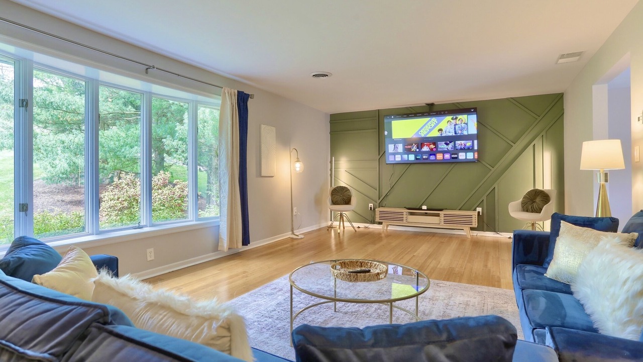 Photo of Livingroom in Harrisburg