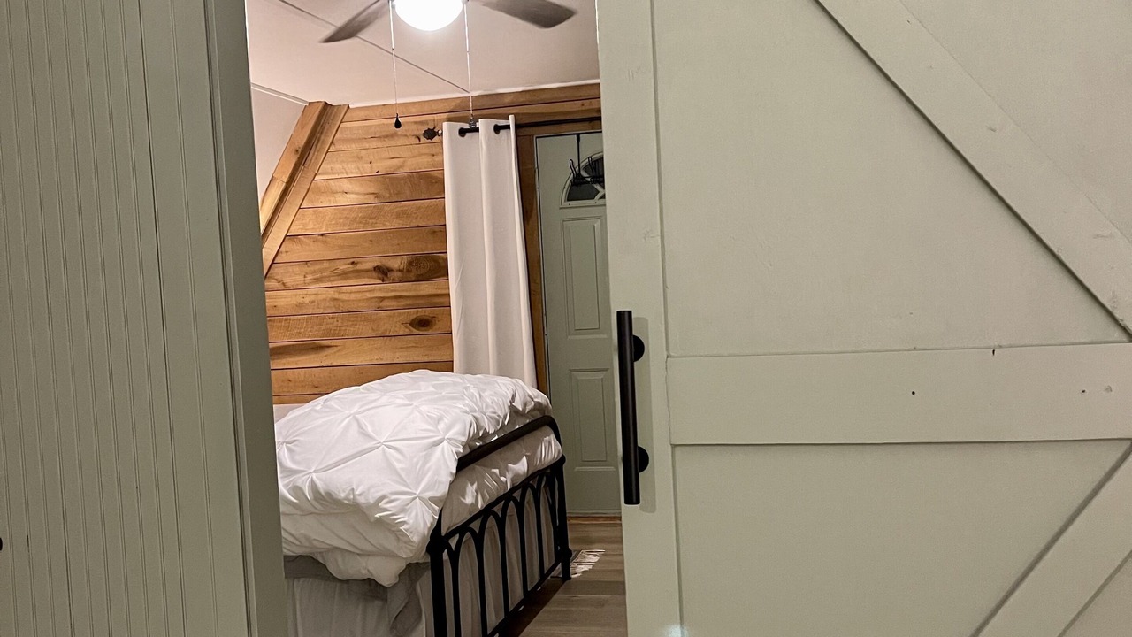 Photo of Bedroom in Farmers