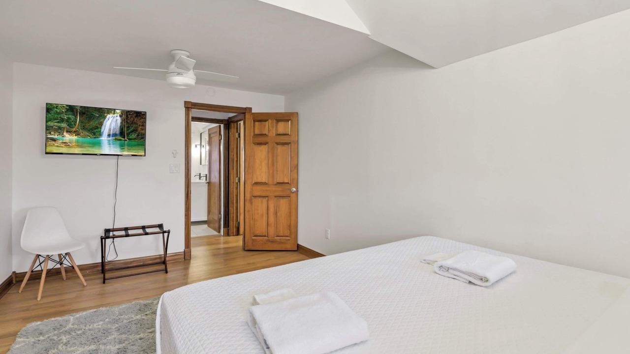 Photo of Bedroom in Merion Village