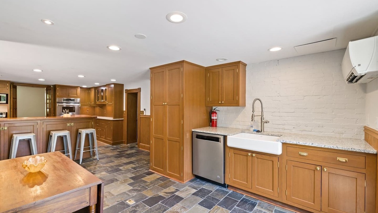 Photo of Kitchen in Harpers Ferry
