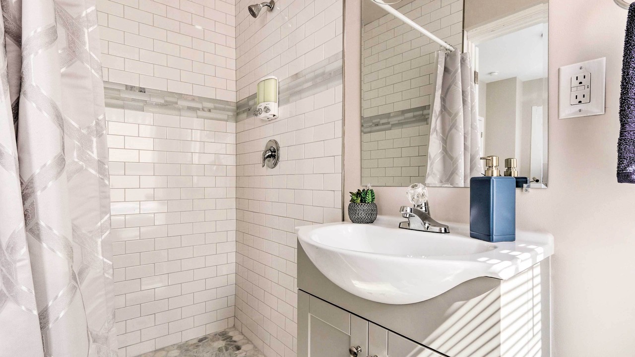 Photo of Bathroom in Front Royal