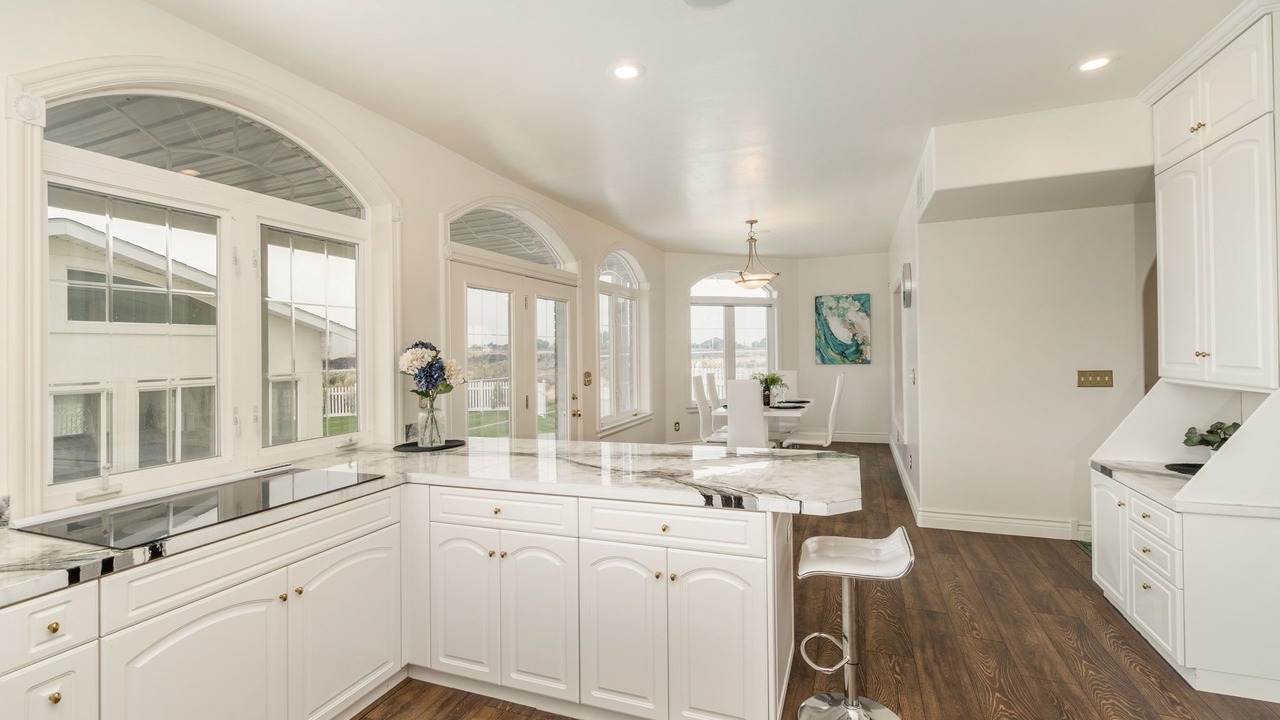 Photo of Kitchen in Filer