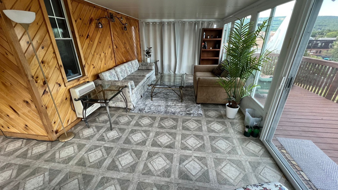 Photo of Livingroom in Scranton