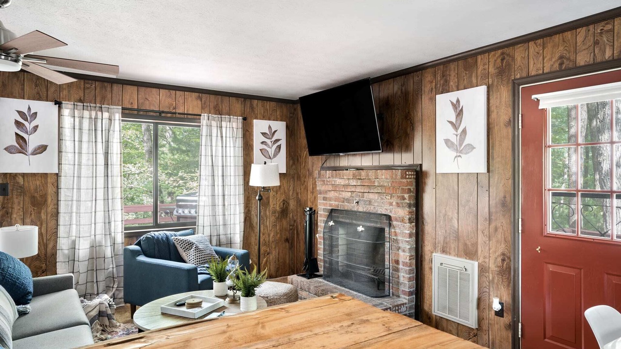 Photo of Livingroom in Bergton