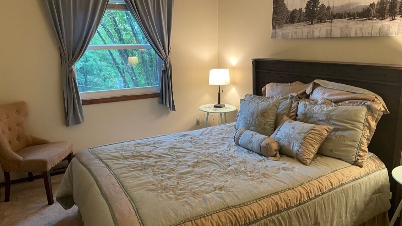 Photo of Bedroom in Lake Ariel