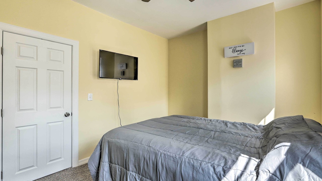 Photo of Bedroom in North Philadelphia