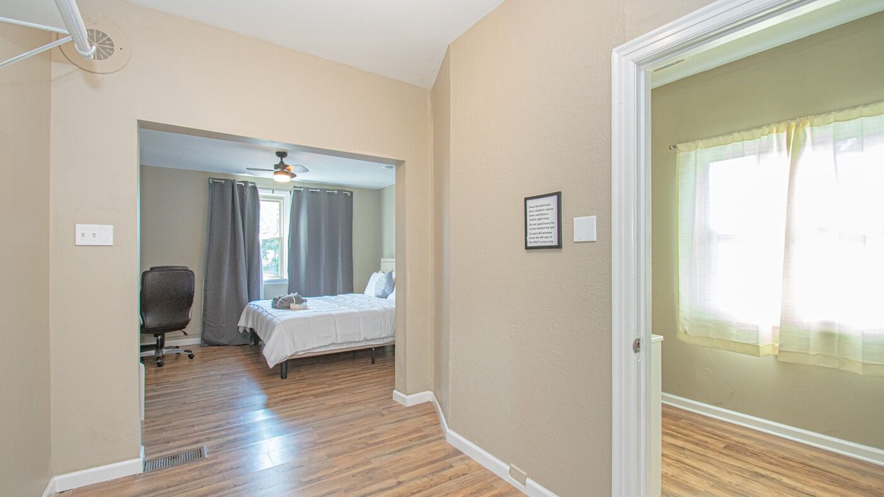 Photo of Bedroom in Miamisburg