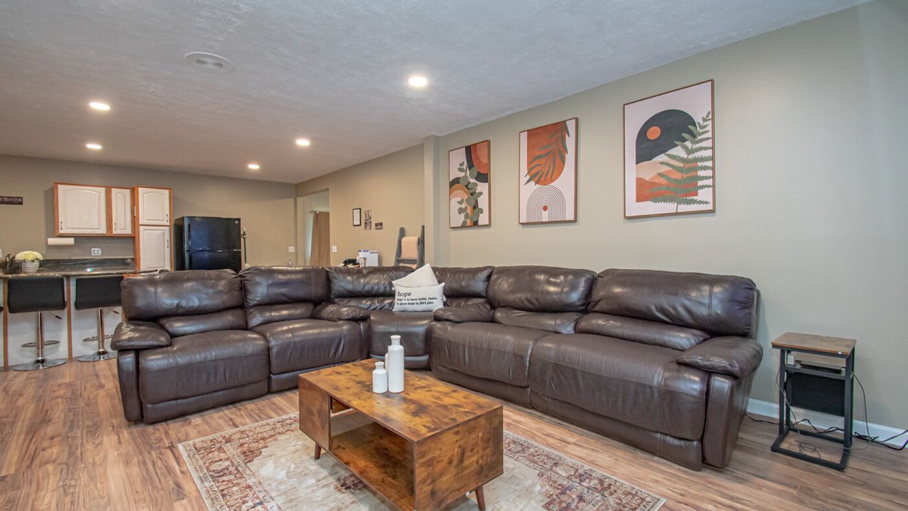 Photo of Livingroom in Miamisburg
