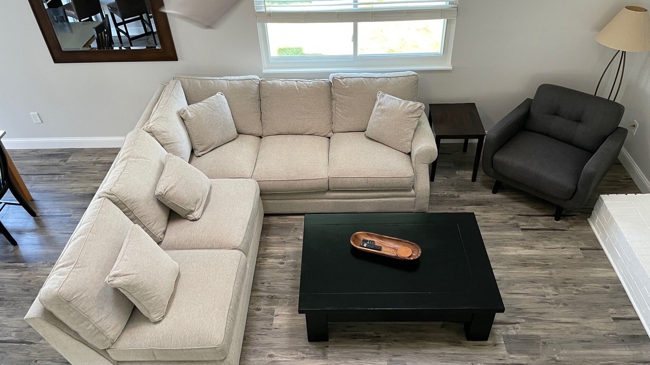 Photo of Livingroom in Kilbourne