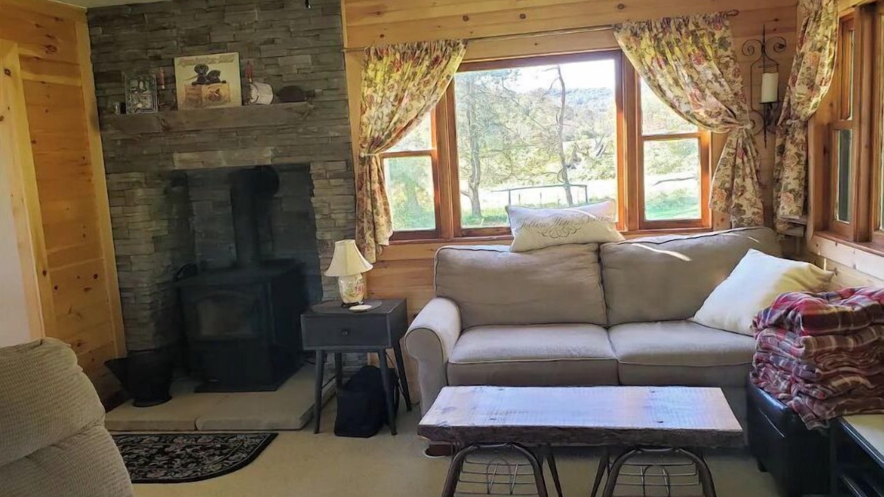 Photo of Livingroom in Shinglehouse