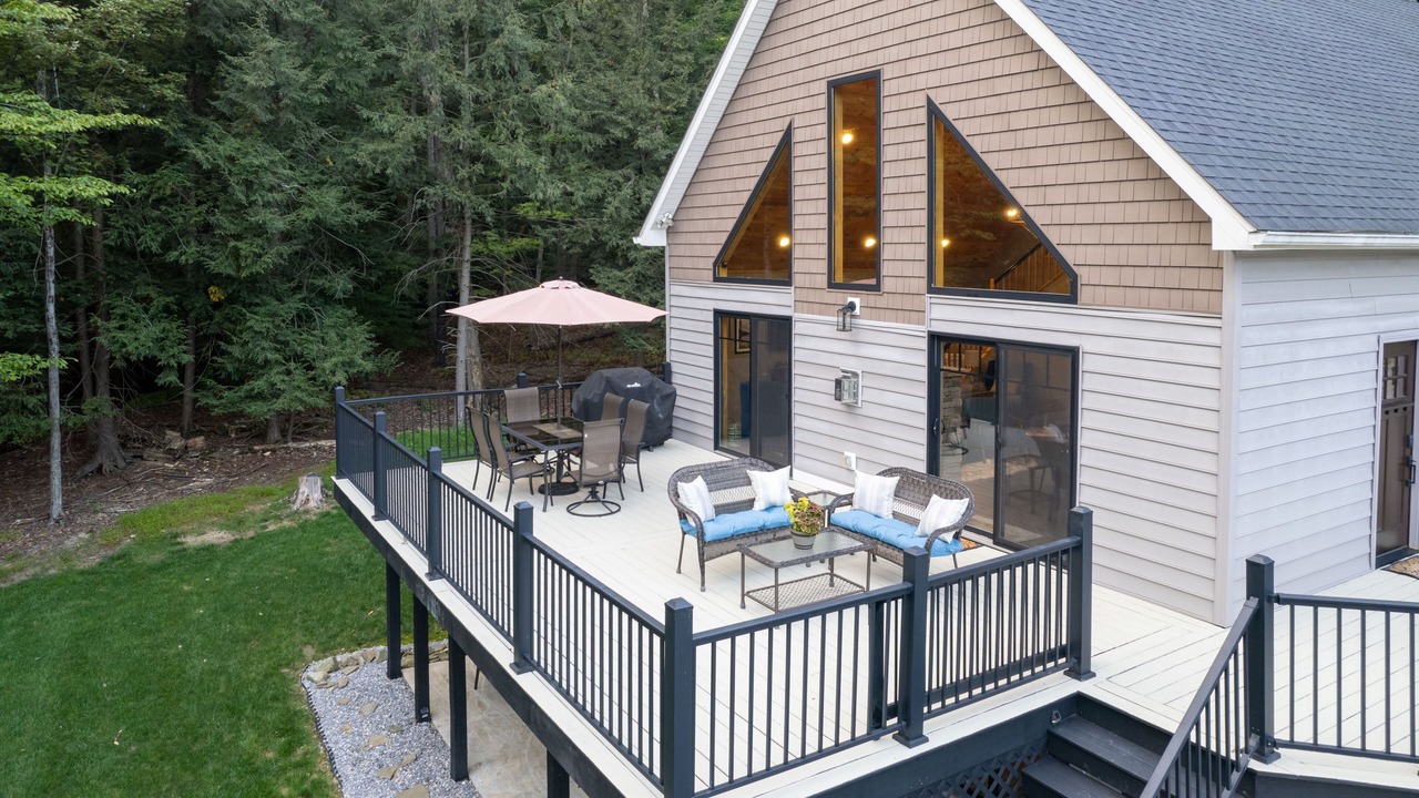 Photo of Outdoor in Treasure Lake