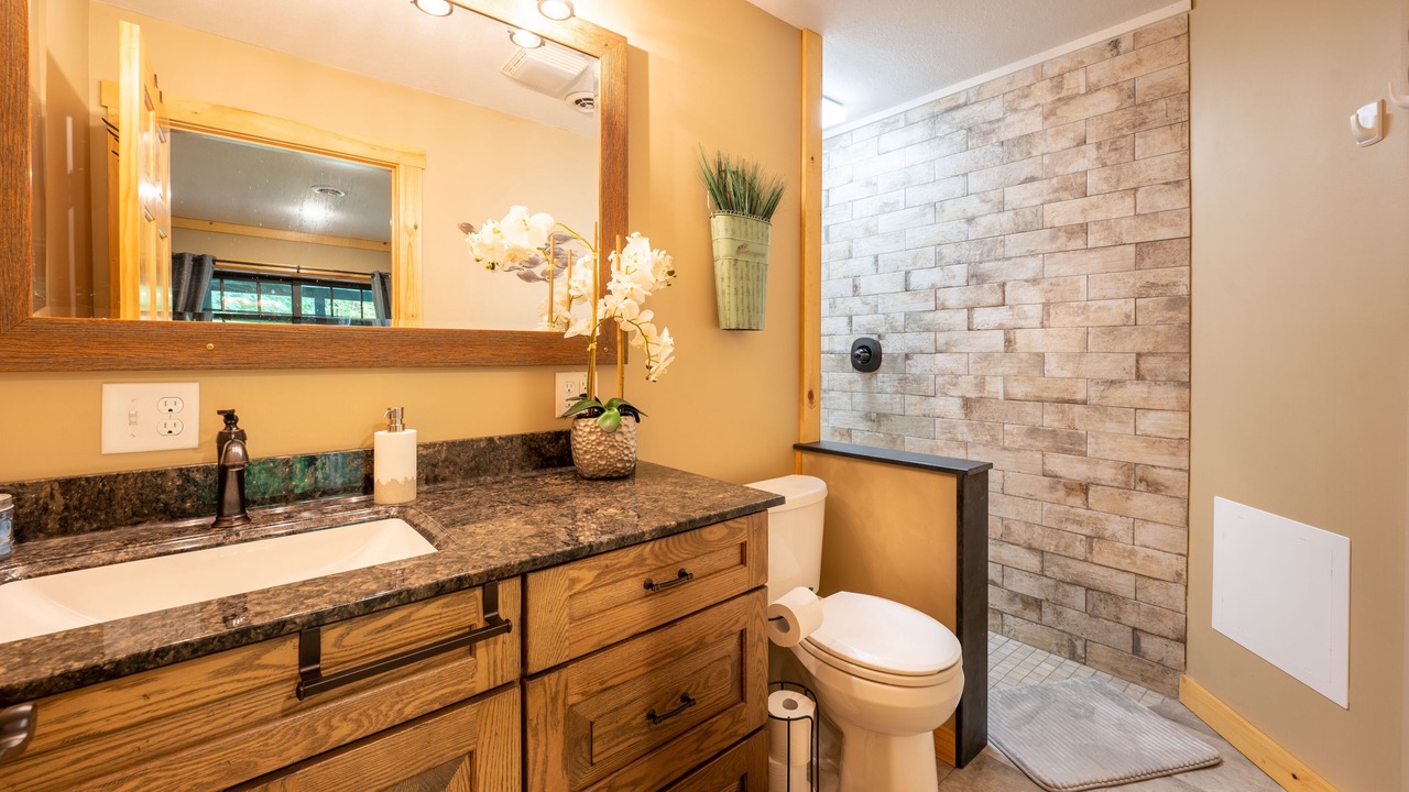 Photo of Bathroom in Treasure Lake