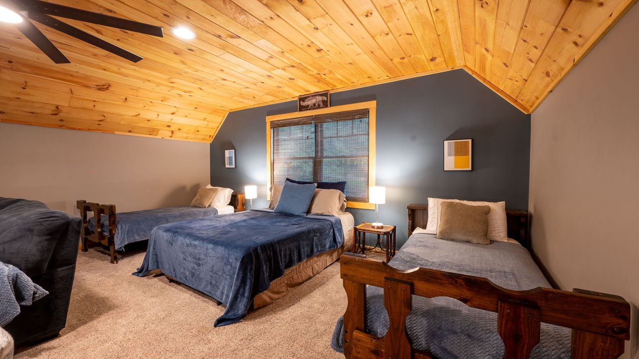 Photo of Bedroom in Treasure Lake